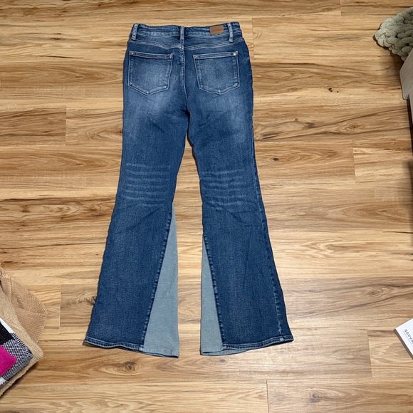 Judy Blue Two-Tone Flare Jeans - Picture 3 of 3